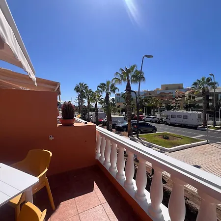 Seaview Royal Garden דירה