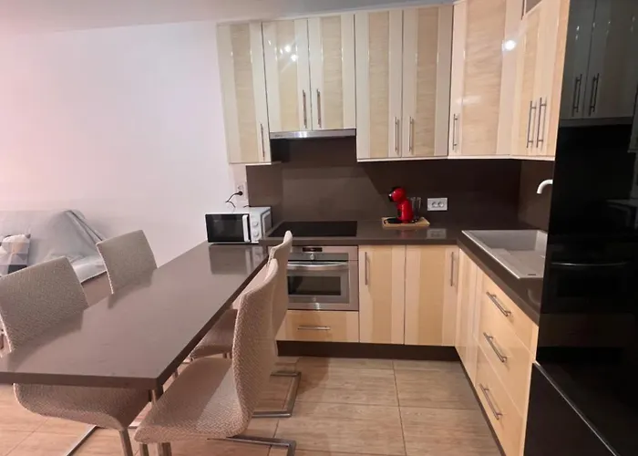 Apartment Seaview Royal Garden *