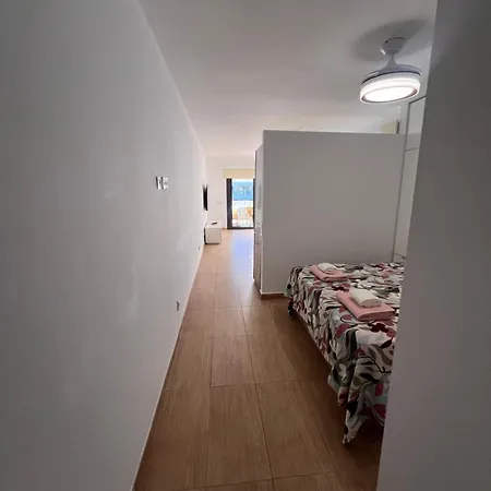 Seaview Royal Garden Daire *